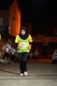 BIB: 90074
                            <button type="button" onclick="openModal(21744014)" class="btn btn-primary btn-sm float-right btn-popup" data-toggle="modal" data-target=".modal-high-quality">
                        <i class="fas fa-shopping-cart"></i> Add to Cart
                    </button>
                                            <button type="button" onclick="isThisMe(21744014, true)" class="btn btn-success btn-sm float-right btn-popup btn-isme hidden" data-toggle="tooltip" data-placement="bottom" title="นี่คือรูปของคุณใช่ไหม คลิกที่นี่เพื่อเอาเข้าอัลบั้ม">
                        <i class="fas fa-plus"></i> Add to album
                    </button>
                    <button type="button" onclick="isThisMe(21744014, false)" class="btn btn-warning btn-sm float-right btn-popup btn-isnotme hidden">
                        <i class="fas fa-ban"></i> Remove from album
                    </button>